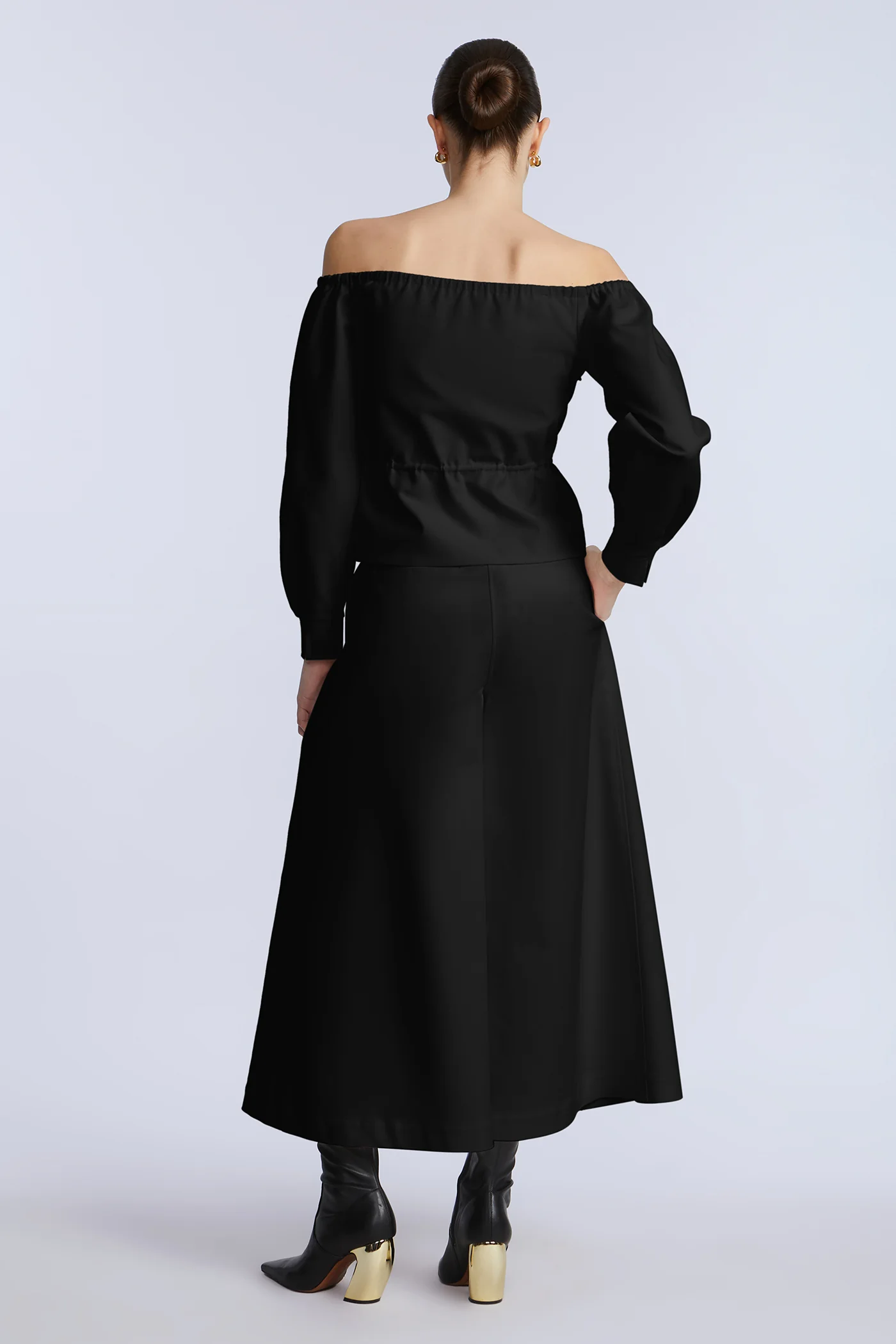 Pleated Front Crop Pant - Builderot