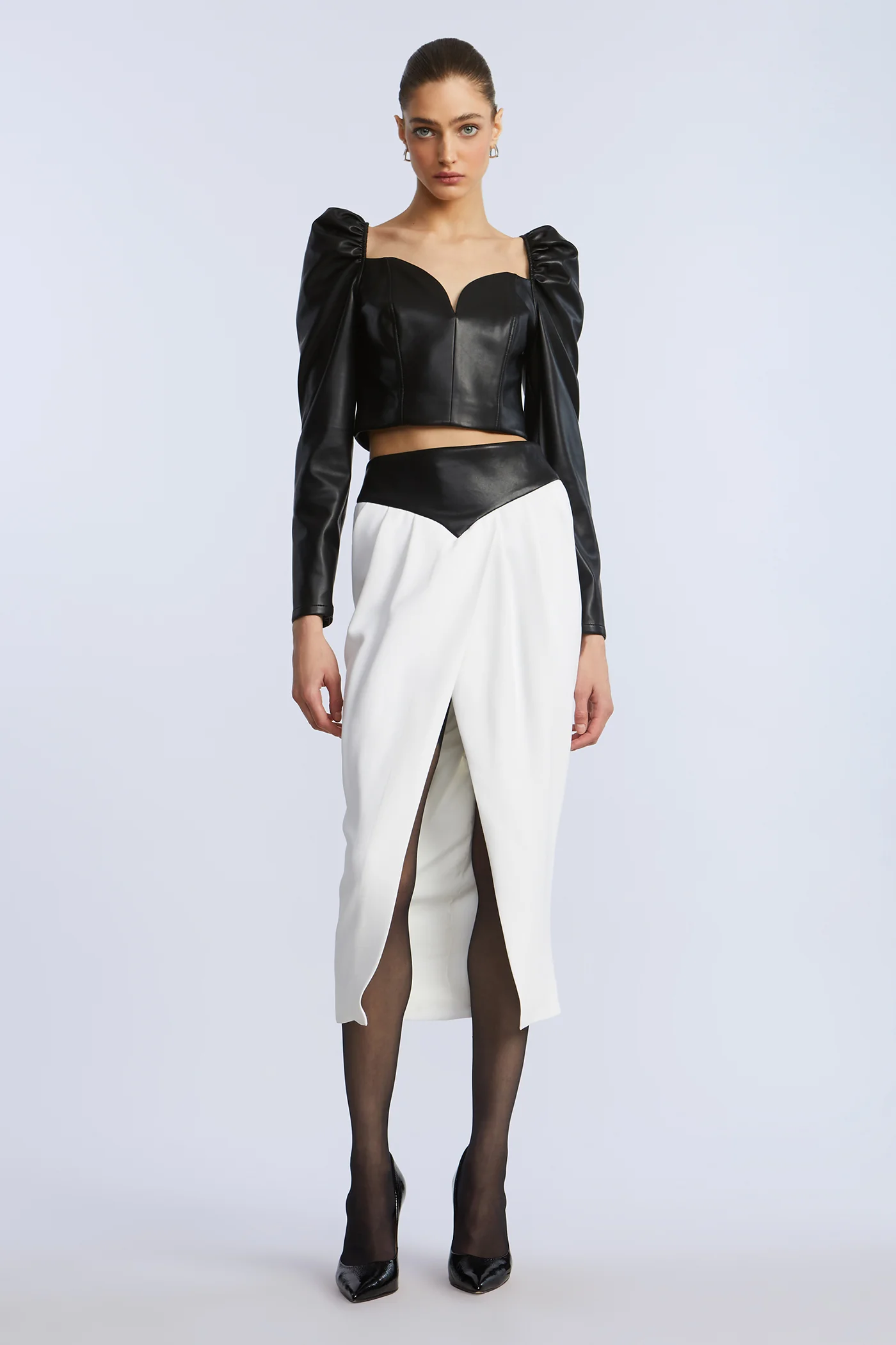 Puff Sleeve Leather Top - Builderot