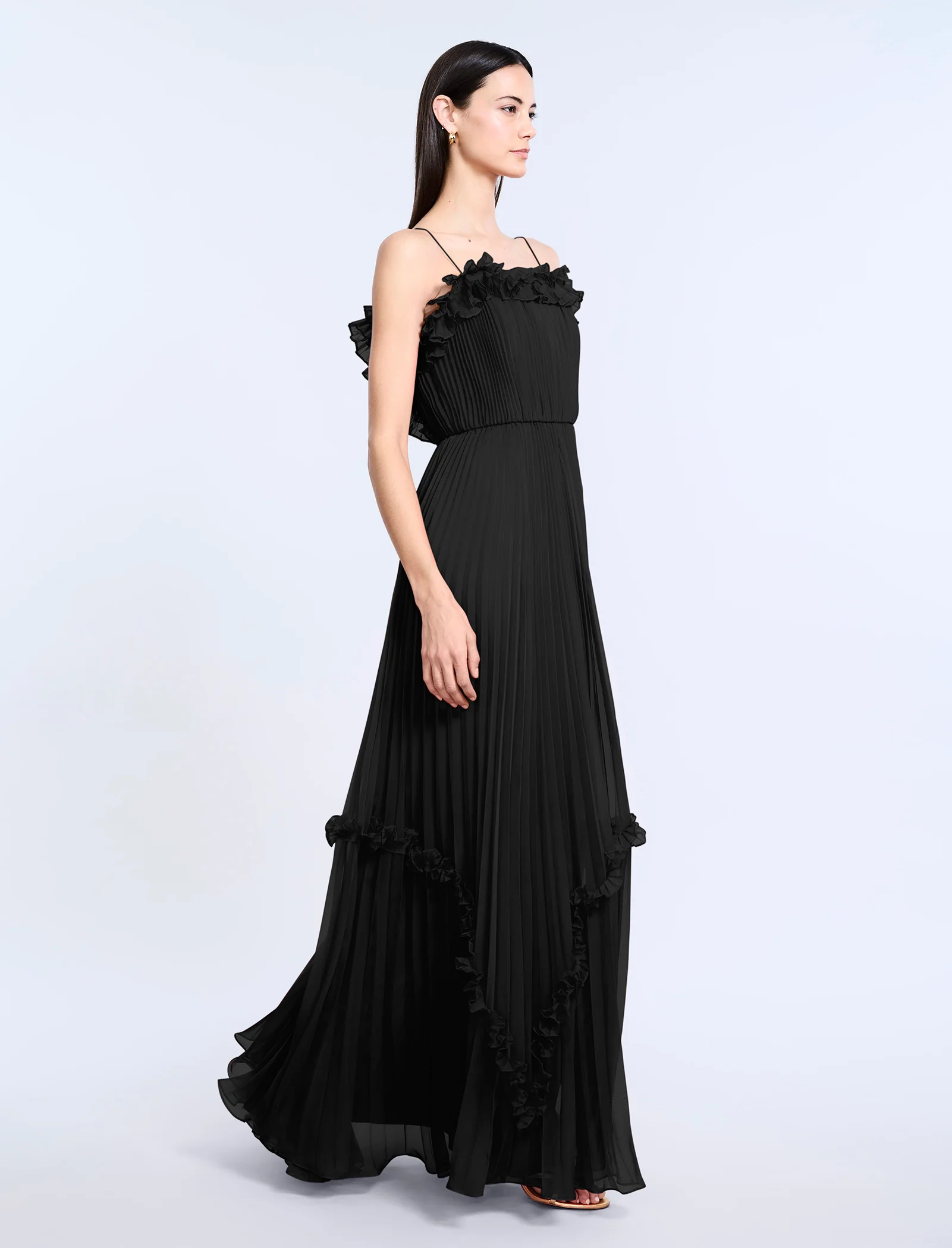 Shirring Ruffle Gown - Builderot