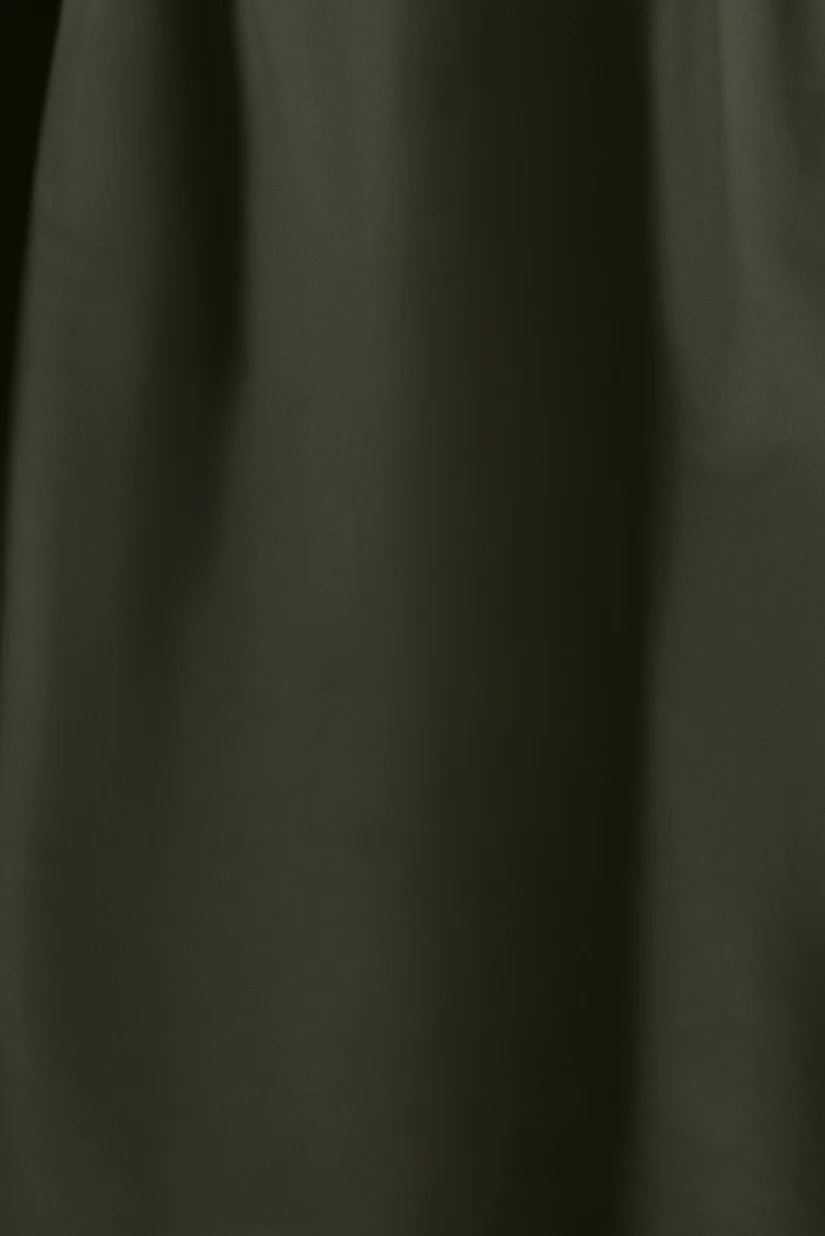 Pleated Front Crop Pant - Builderot