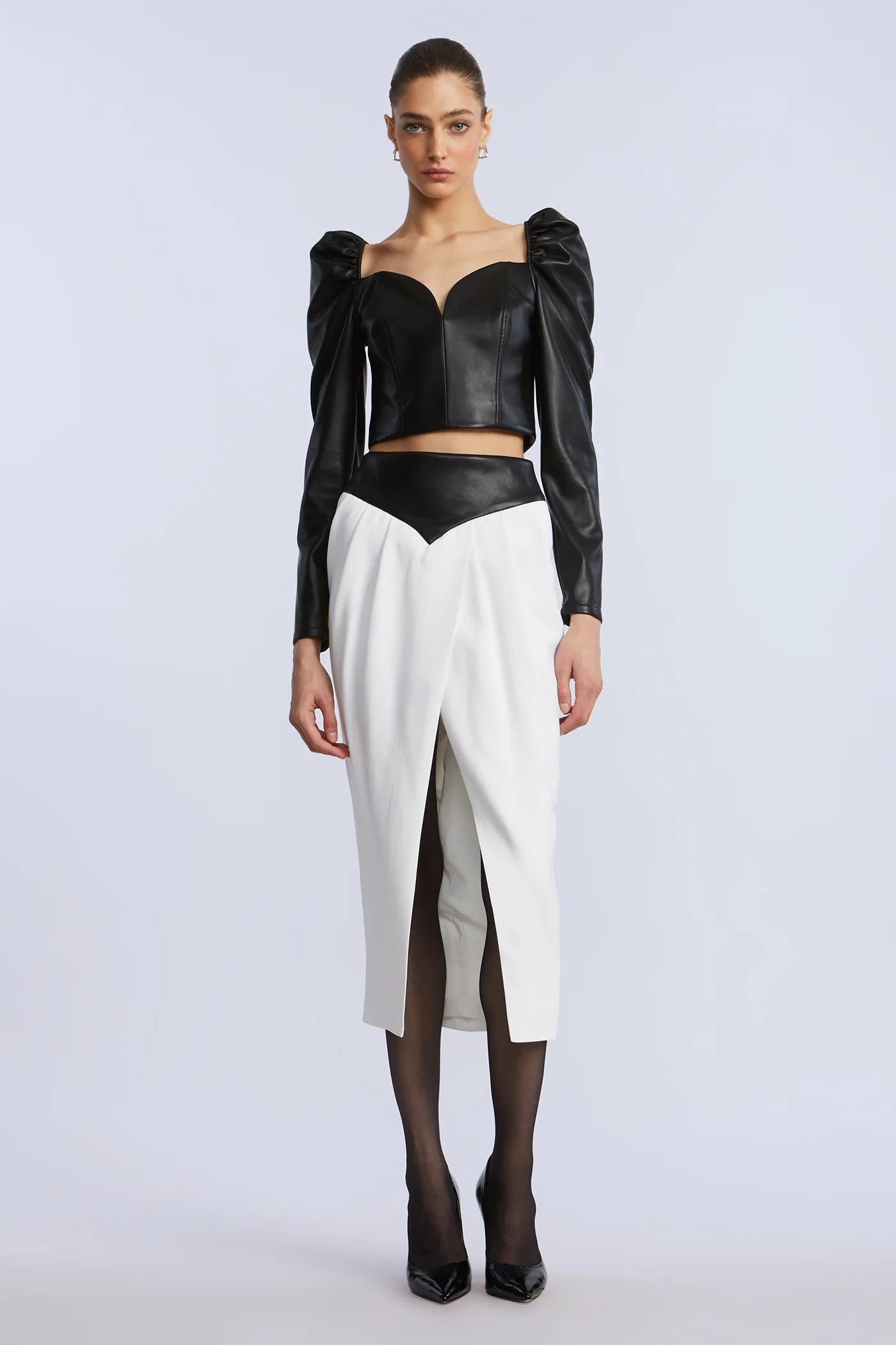 Puff Sleeve Leather Top - Builderot