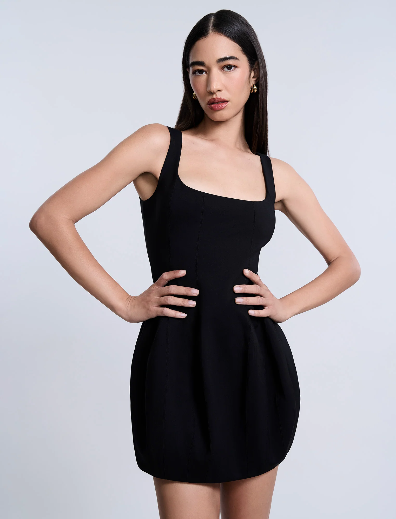 Solid Structure Mini Dress - Builderot