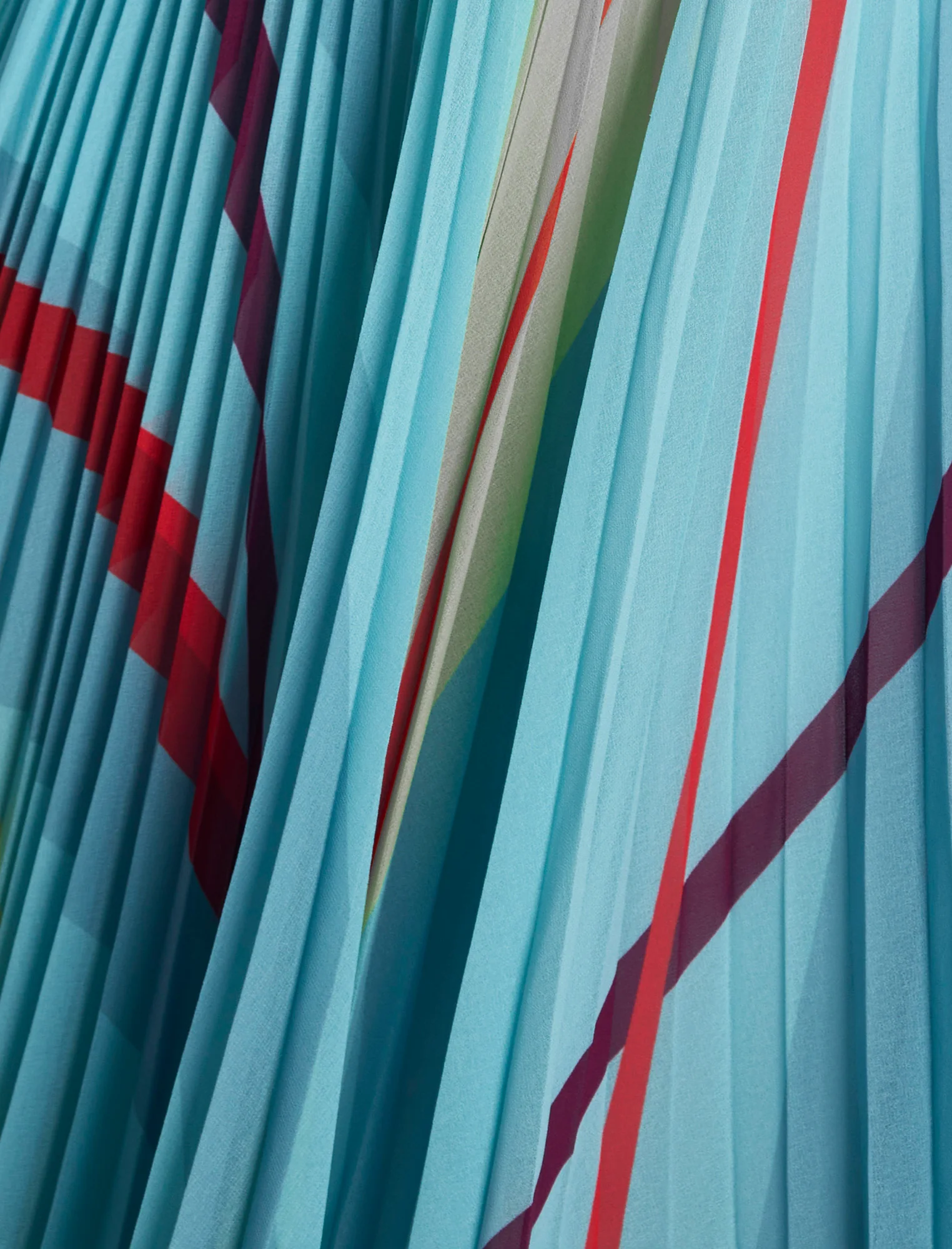 Printed Pleated Dress - Builderot