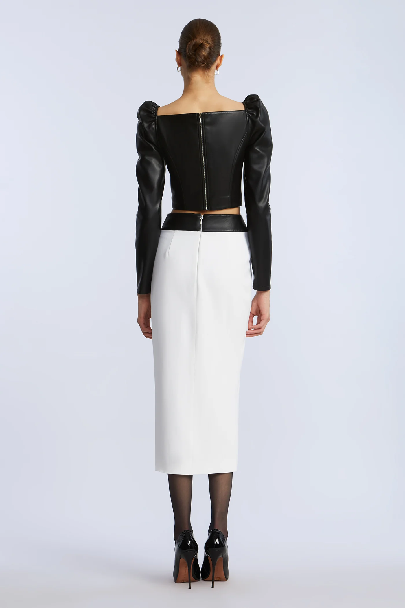 Puff Sleeve Leather Top - Builderot
