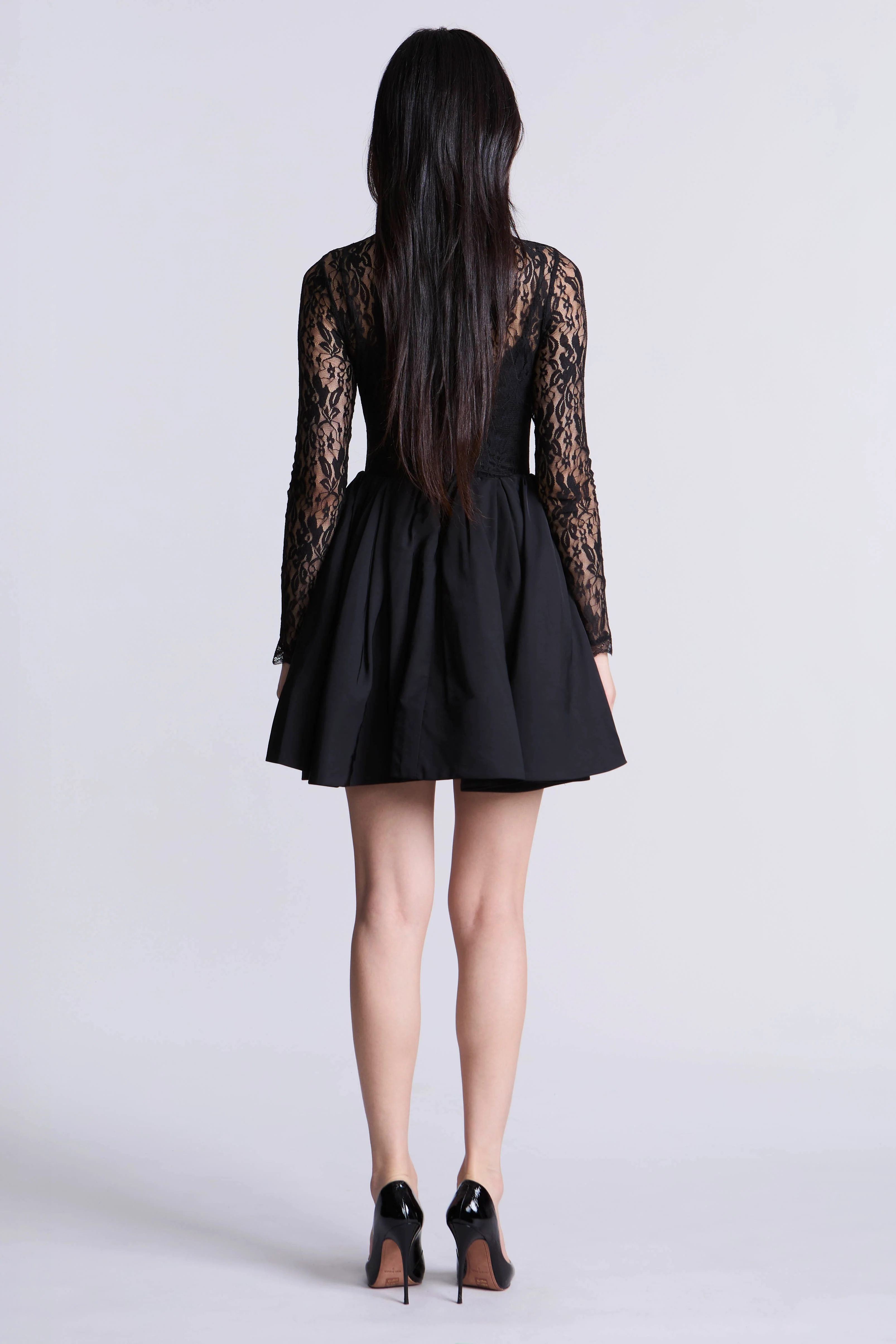 Stretch Lace Bubble Dress - Builderot